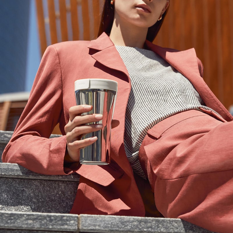 ALESSI Caffa, Double wall travel mug in 18/10 stainless steel and thermoplastic resin, white. - Image 5